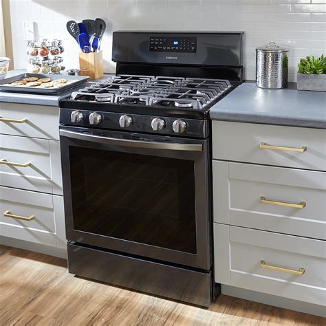 Kitchen stove .